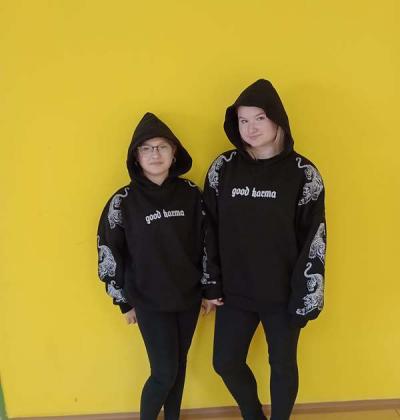 6. C Julie Bulnov Eva Veverkov