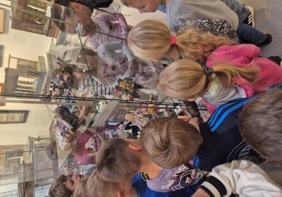 Prvňáčci v Jihomoravském muzeu ve Znojmě 